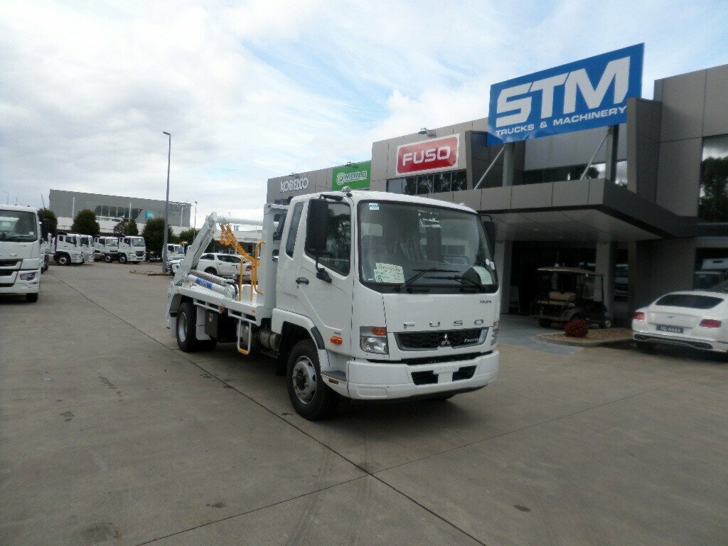 2022 FUSO FIGHTER 1224 5 SP AUTOMATIC BIN LIFTER