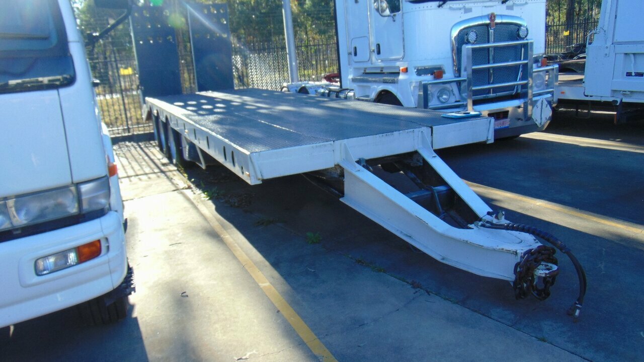 TAG-A-LONG TRAILER