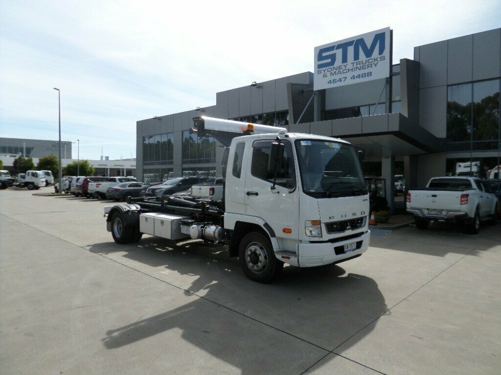 2020 FUSO FIGHTER FK65F 1224 HOOK LIFT TRUCK