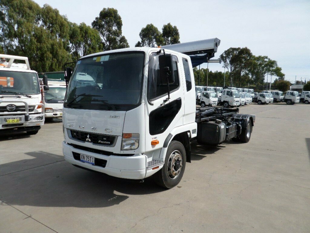 2020 FUSO FIGHTER FK65F 1224 HOOK LIFT TRUCK