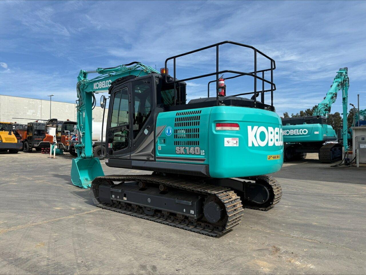 KOBELCO SK140LC-11 EXCAVATOR