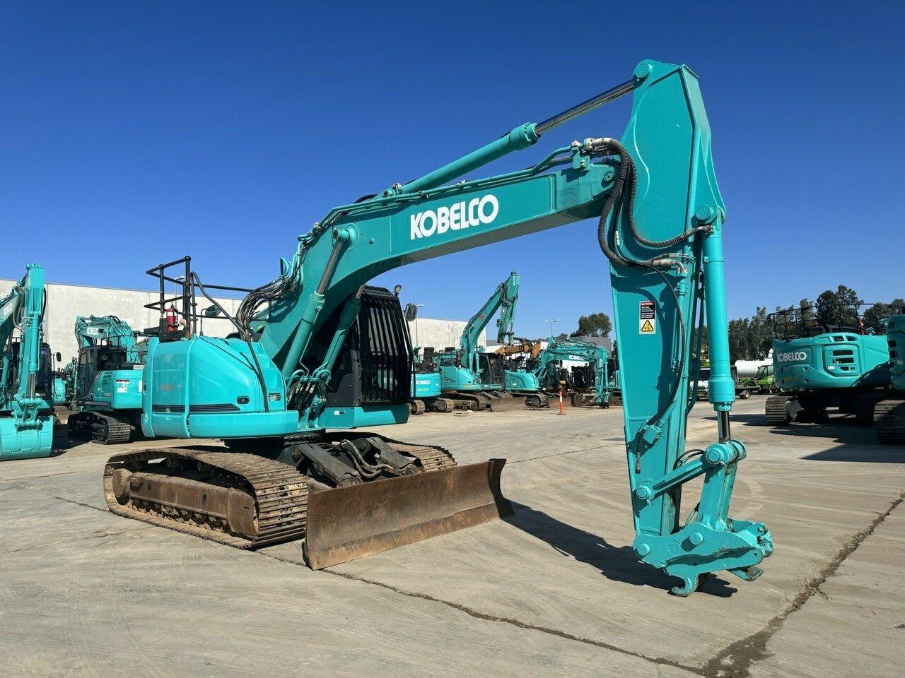 2017 KOBELCO SK235SR -2 EXCAVATOR