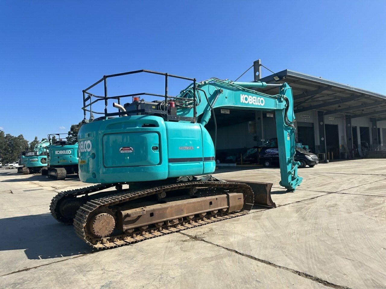 2017 KOBELCO SK235SR -2 EXCAVATOR