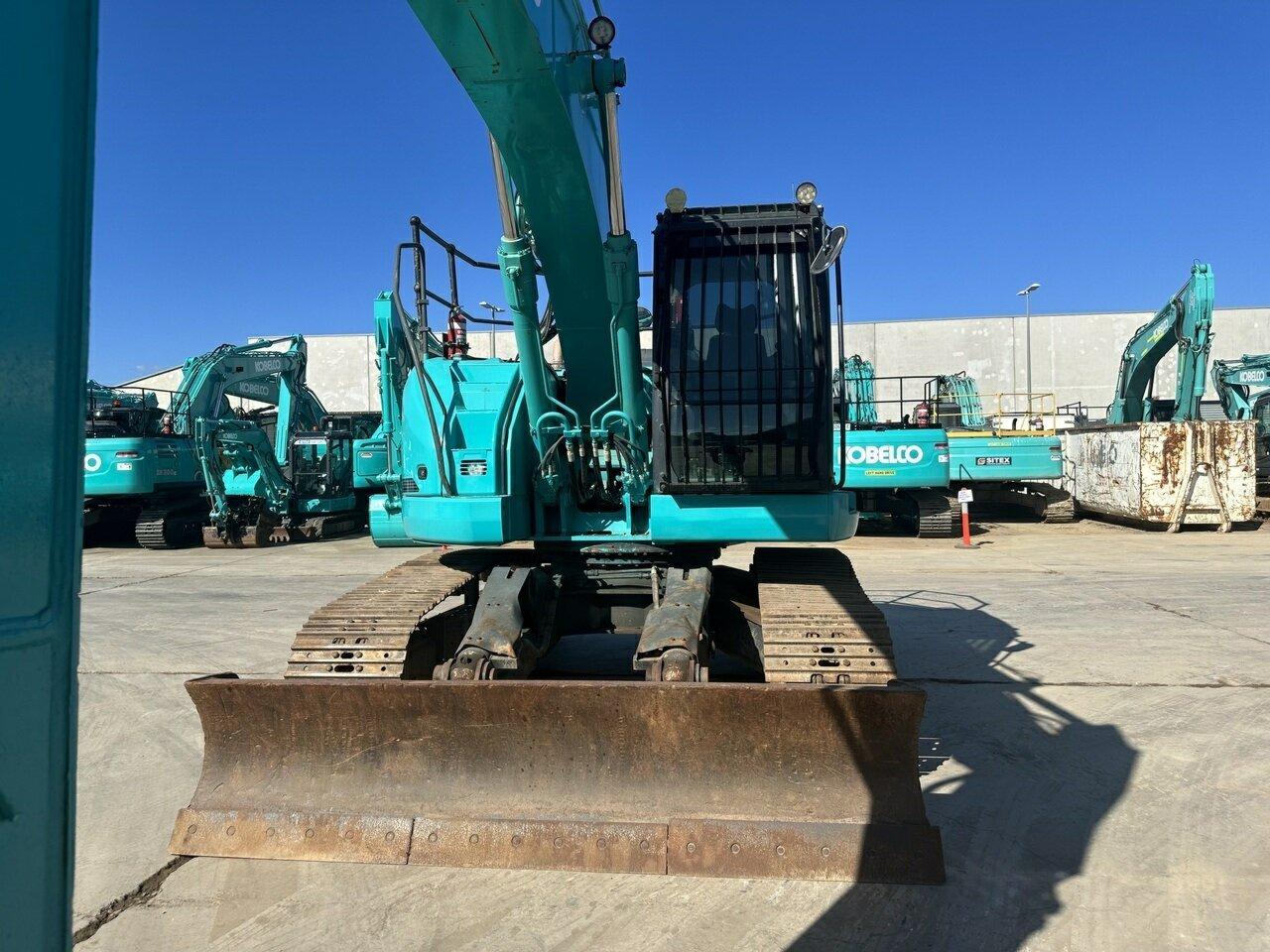 2017 KOBELCO SK235SR -2 EXCAVATOR