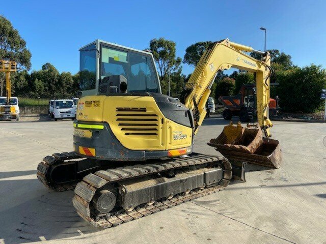 2013 YANMAR VI080 EXCAVATOR