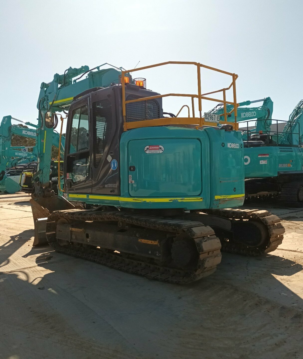2016 KOBELCO SK135SR-3 AIRCAB EXCAVATOR