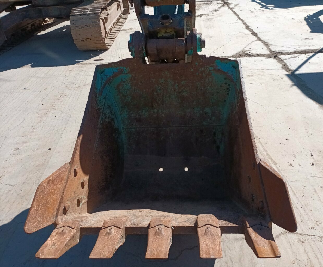 2016 KOBELCO SK135SR-3 AIRCAB EXCAVATOR