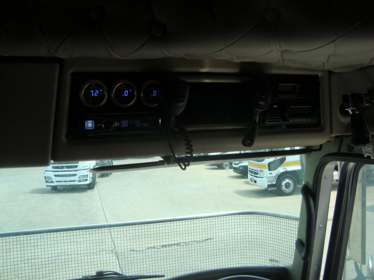 2016 KENWORTH K200 18 SP MANUAL 2D PRIME MOVER