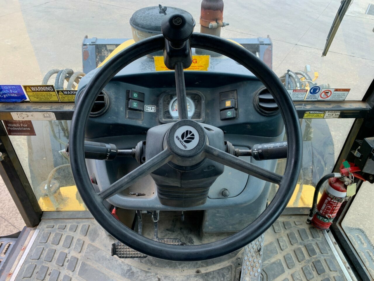 2015 NEW HOLLAND B110B
