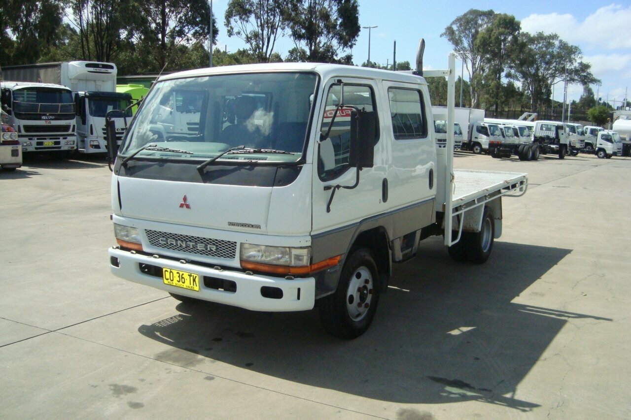 2004 FUSO FE64 CANTER 5 SP MANUAL 2D TRAY