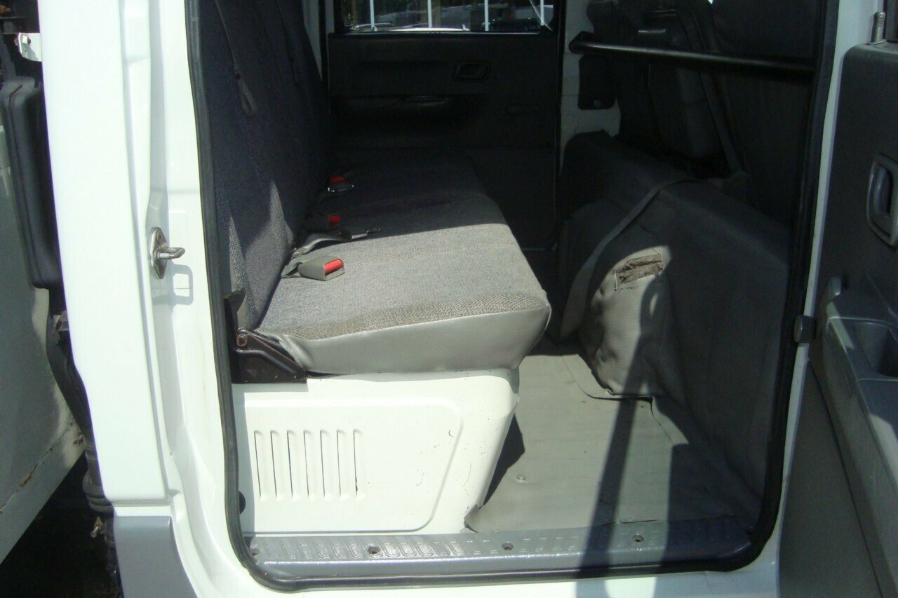 2004 FUSO FE64 CANTER 5 SP MANUAL 2D TRAY