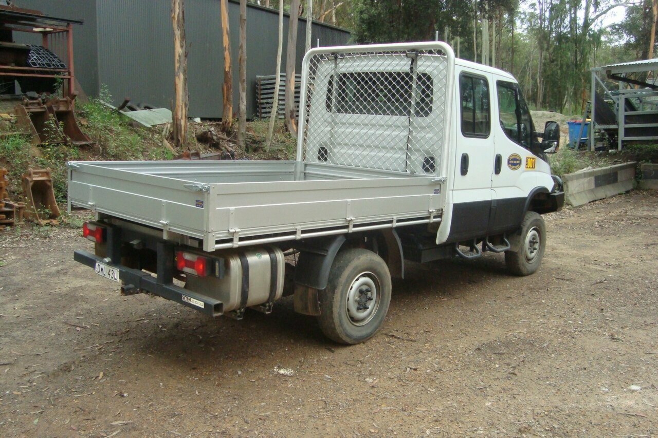 2017 IVECO DAILY 4X4 6 SP MANUAL 4D TRAY