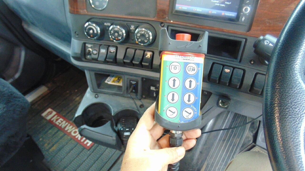 2023 KENWORTH T410 SAR TIPPER
