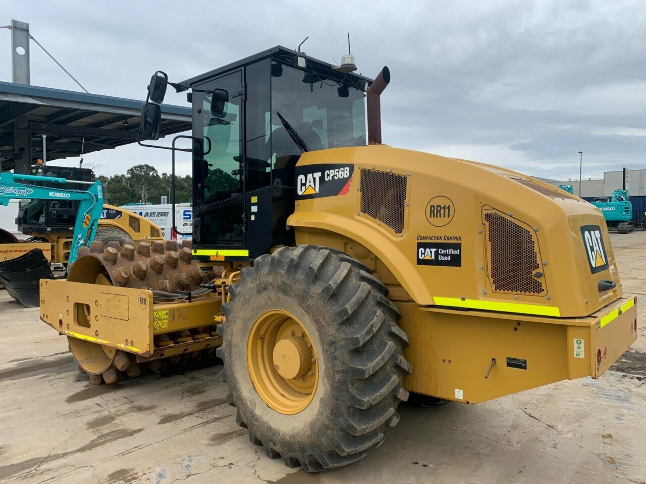 CATERPILLAR CP56B ROLLER