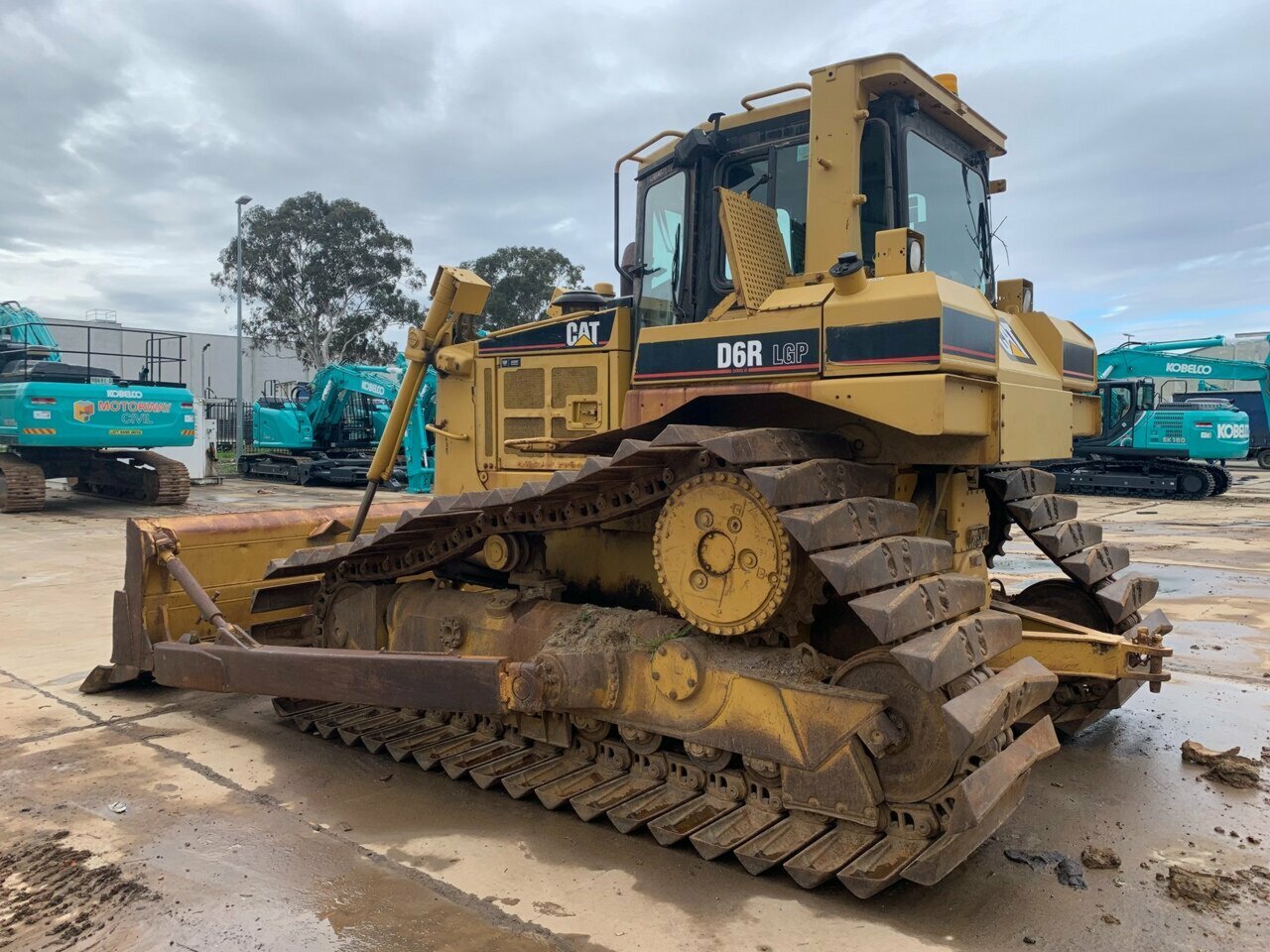 CATERPILLAR D6R-LPG DOZER