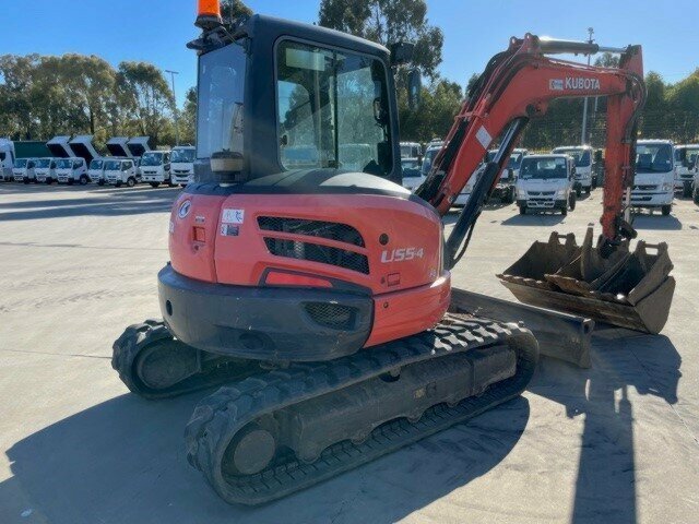 2015 KUBOTA U55-4