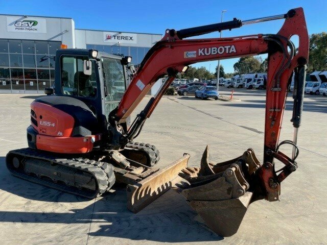 2015 KUBOTA U55-4