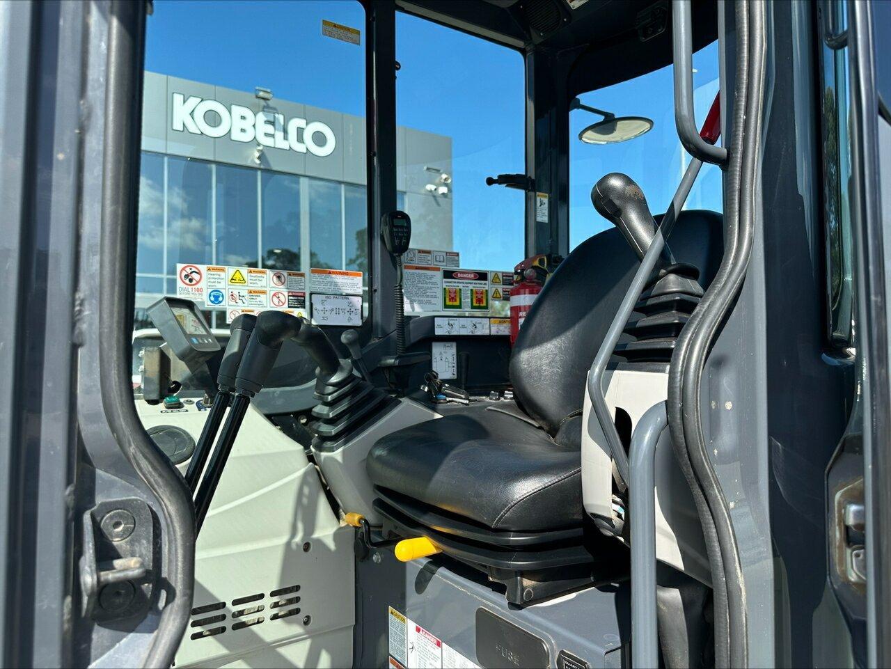 2021 KOBELCO SK35SR-6 AIRCAB EXCAVATOR