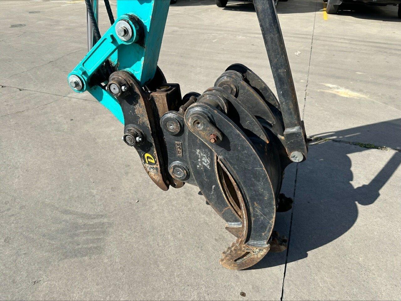 2021 KOBELCO SK35SR-6 AIRCAB EXCAVATOR
