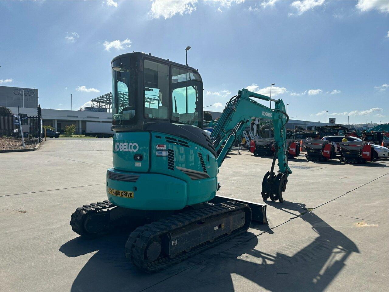 2021 KOBELCO SK35SR-6 AIRCAB EXCAVATOR