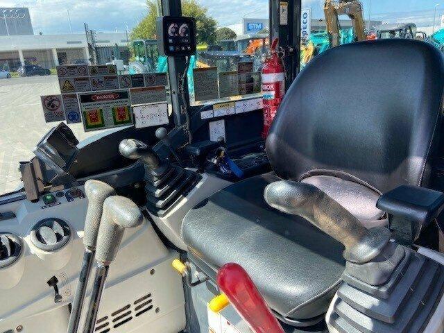2020 KOBELCO SK30SR-6 AIRCAB EXCAVATOR