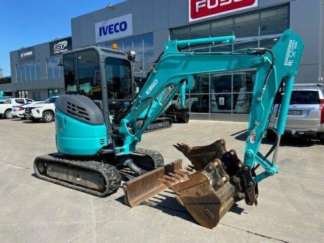 2020 KOBELCO SK30SR-6 AIRCAB EXCAVATOR