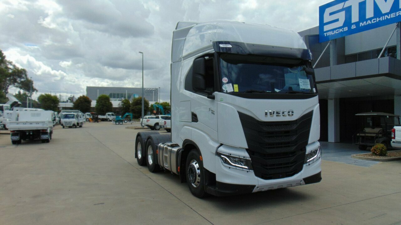 2023 IVECO S-WAY AS550 B DOUBLE 16 SP AUTOMATED MANUAL PRIMEMOVER