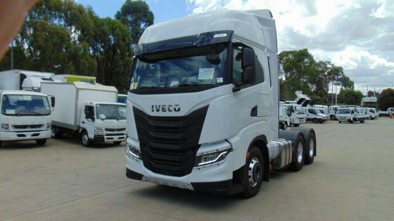 2023 IVECO S-WAY AS550 B DOUBLE 16 SP AUTOMATED MANUAL PRIMEMOVER