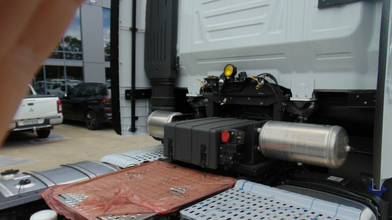 2023 IVECO S-WAY AS550 B DOUBLE 16 SP AUTOMATED MANUAL PRIMEMOVER