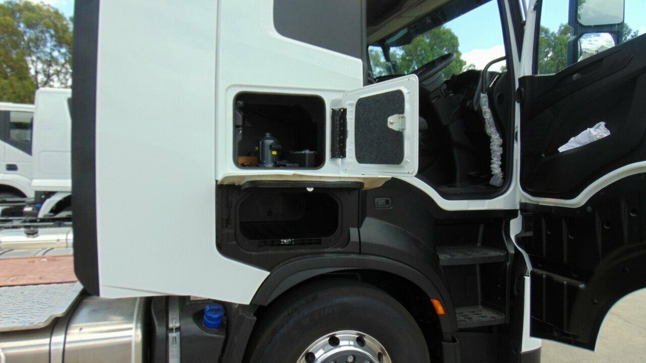 2023 IVECO S-WAY AS550 B DOUBLE 16 SP AUTOMATED MANUAL PRIMEMOVER