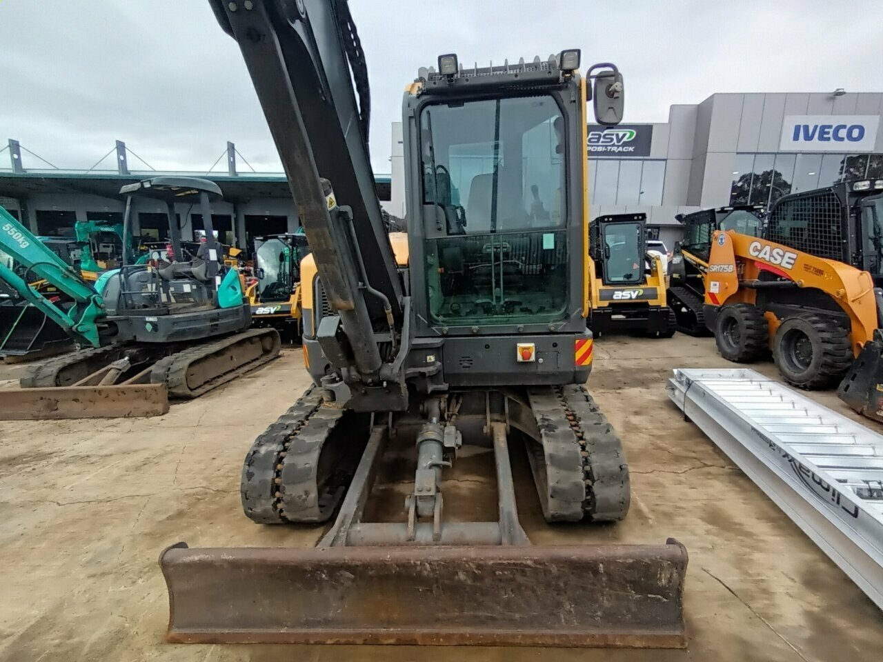 2016 VOLVO ECR58D ECR EXCAVATOR
