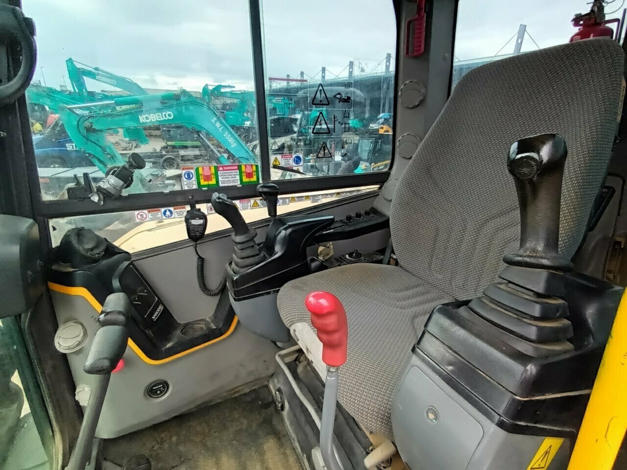 2016 VOLVO ECR58D ECR EXCAVATOR