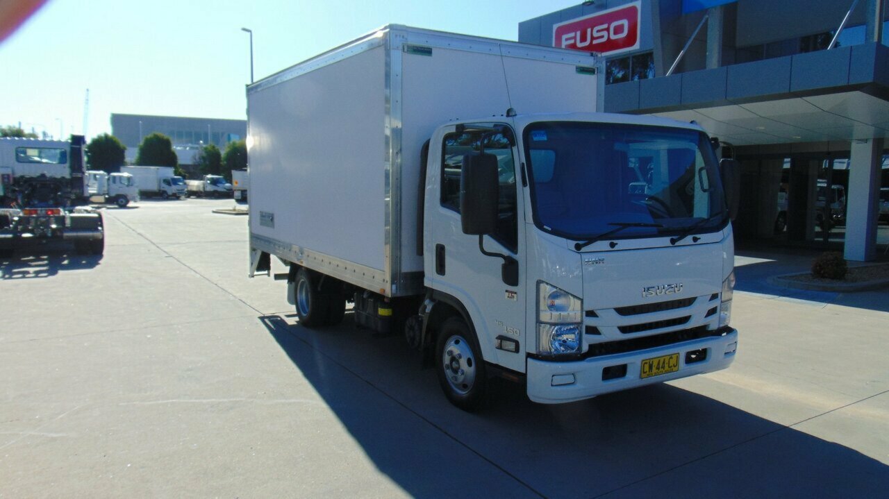 2020 ISUZU NNR N MY18 45-150 IFS 6 SP AUTOMATED MANUAL CREW C/CHAS
