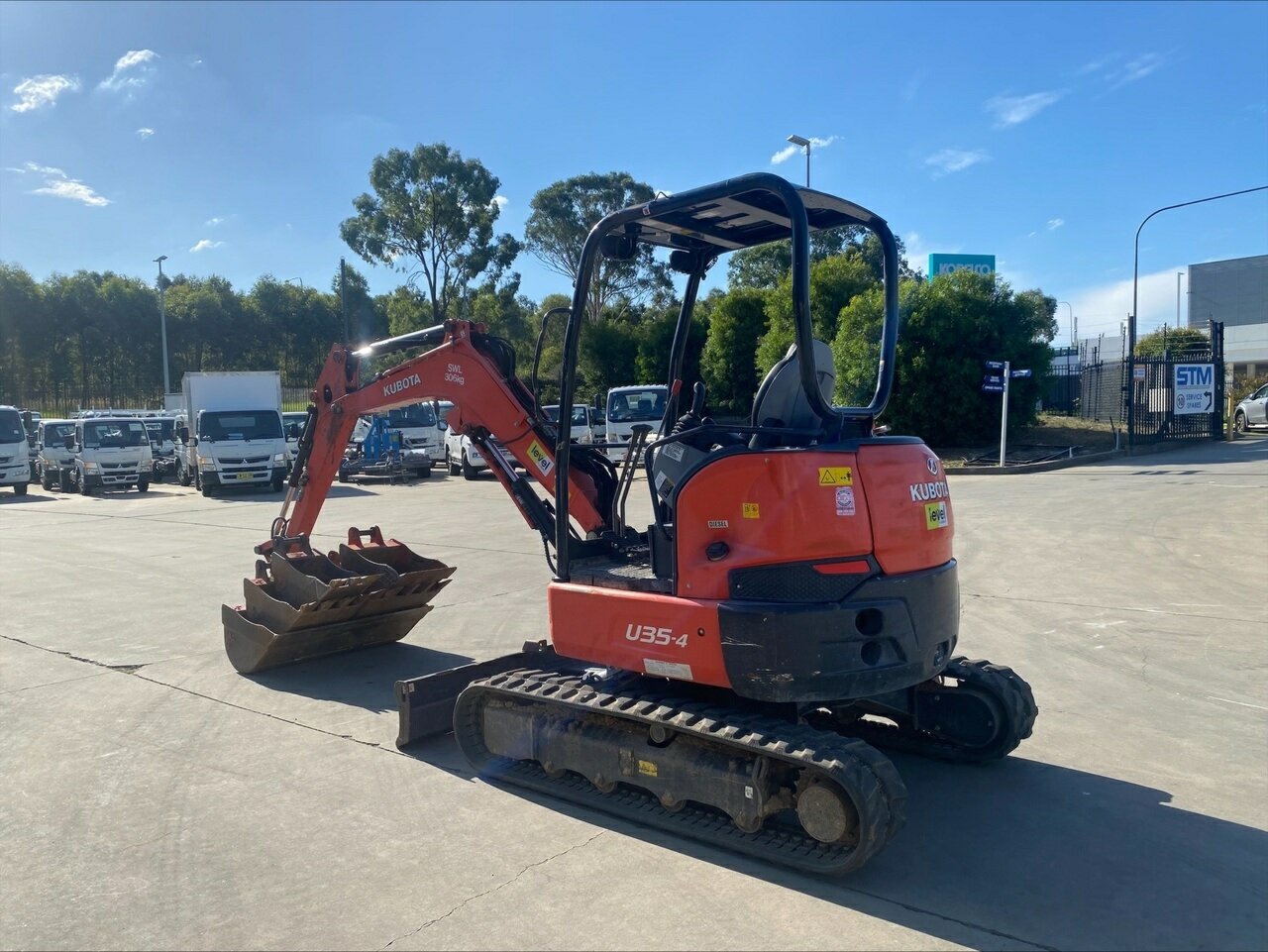 2000 KUBOTA U35-4 CANOPY EXCAVATOR