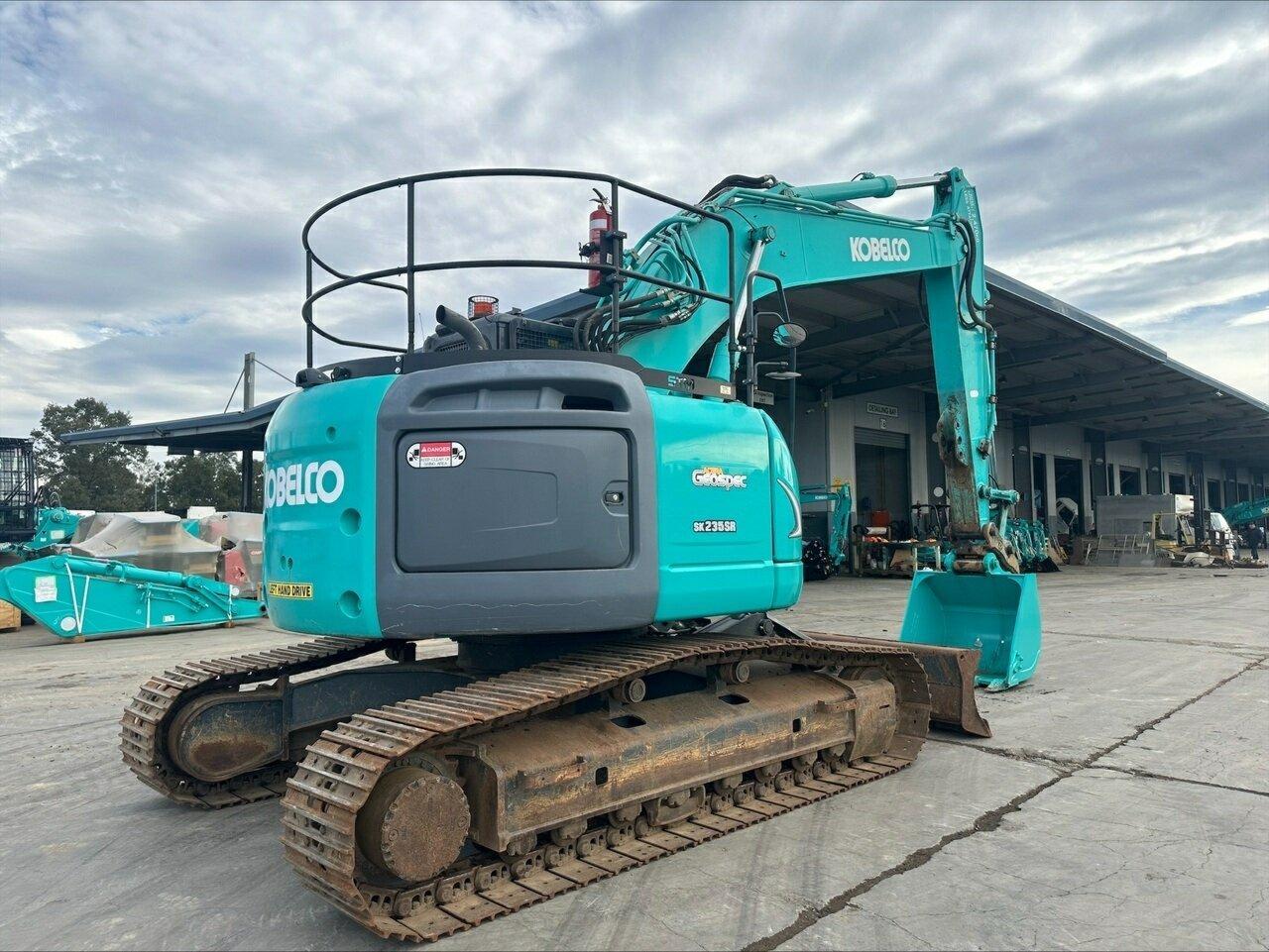 2018 KOBELCO SK235SR-2 AIRCAB EXCAVATOR