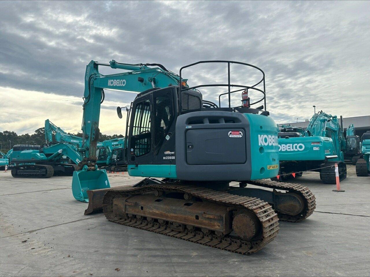 2018 KOBELCO SK235SR-2 AIRCAB EXCAVATOR