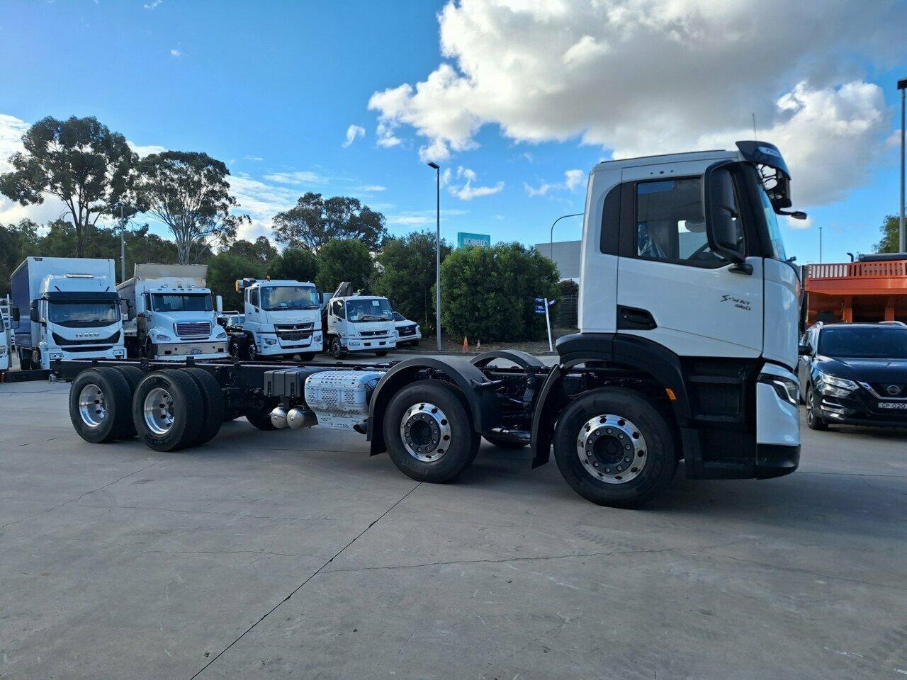 2023 IVECO S-WAY AD460 8X4 DAY CAB PRIME MOVER
