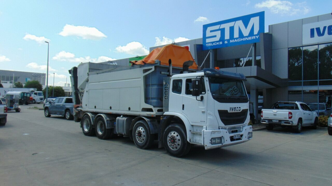 2018 IVECO ACCO TRUCK