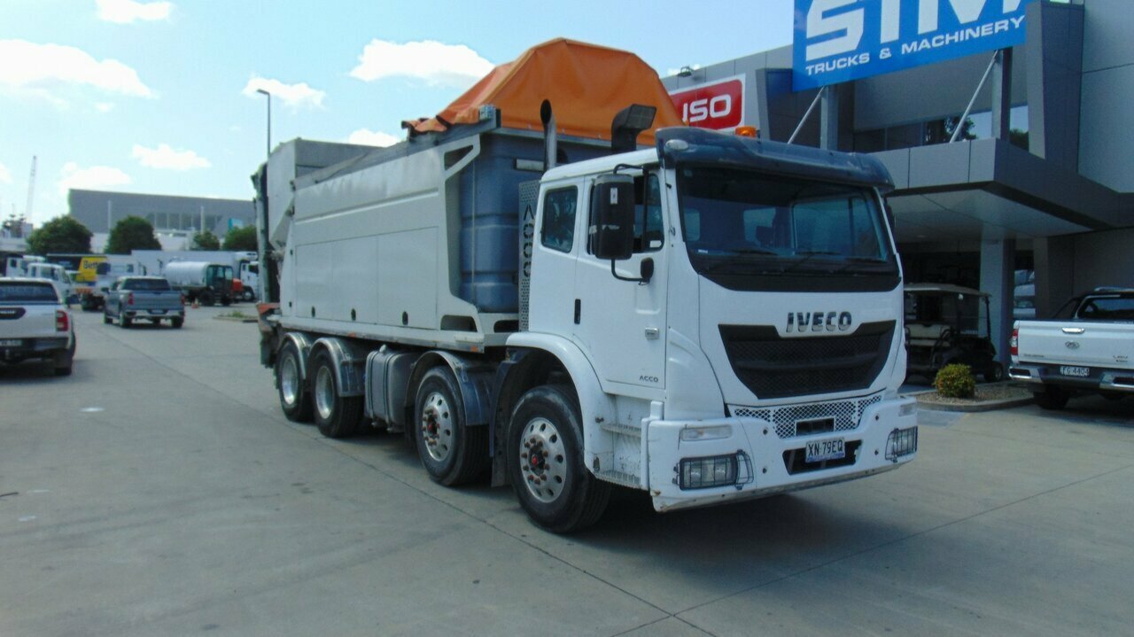 2018 IVECO ACCO TRUCK