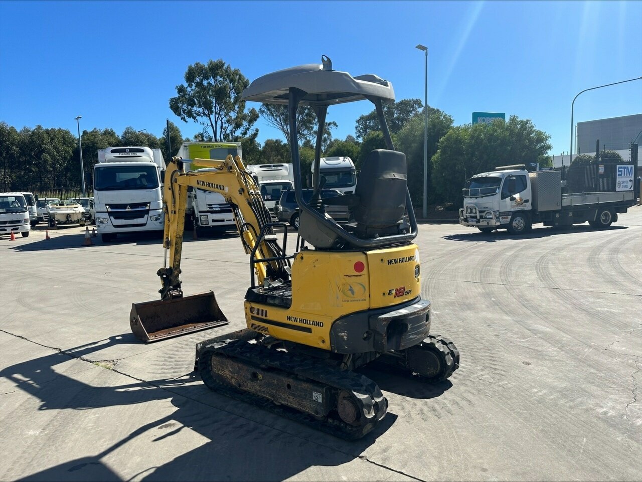 2013 NEW HOLLAND E18SR CANOPY EXCAVATOR