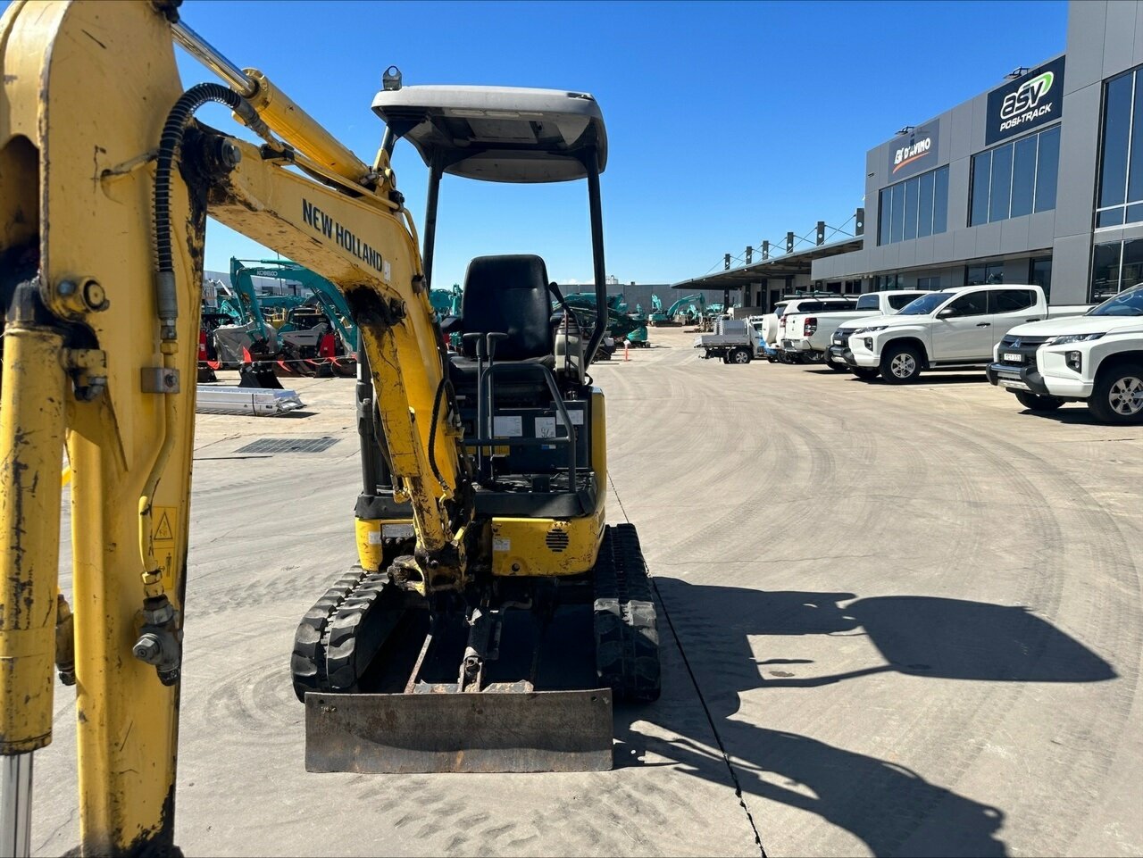 2013 NEW HOLLAND E18SR CANOPY EXCAVATOR