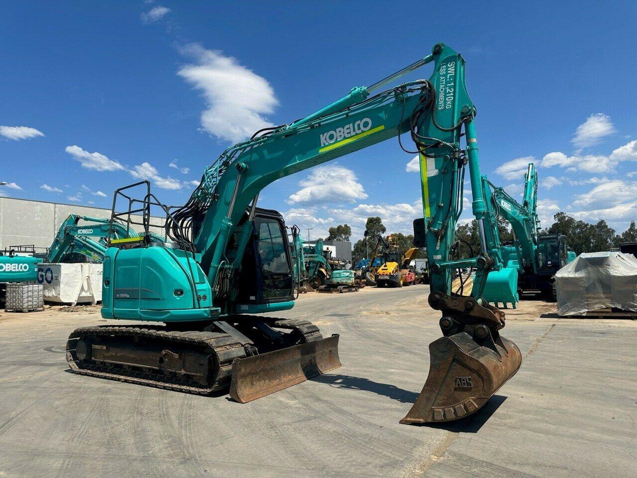 2016 KOBELCO SK135SR -3 EXCAVATOR