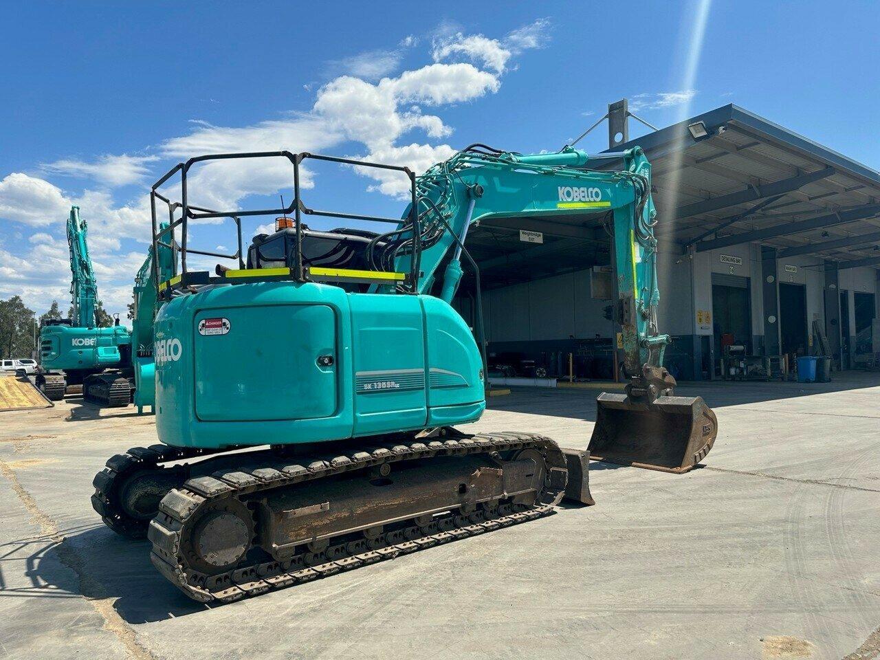 2016 KOBELCO SK135SR -3 EXCAVATOR