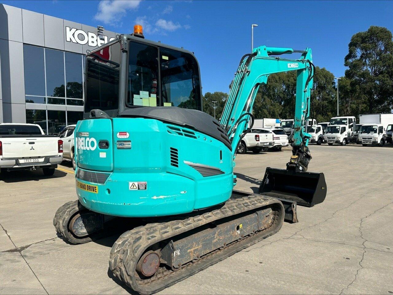 2017 KOBELCO SK55SRX-6 AIRCAB EXCAVATOR