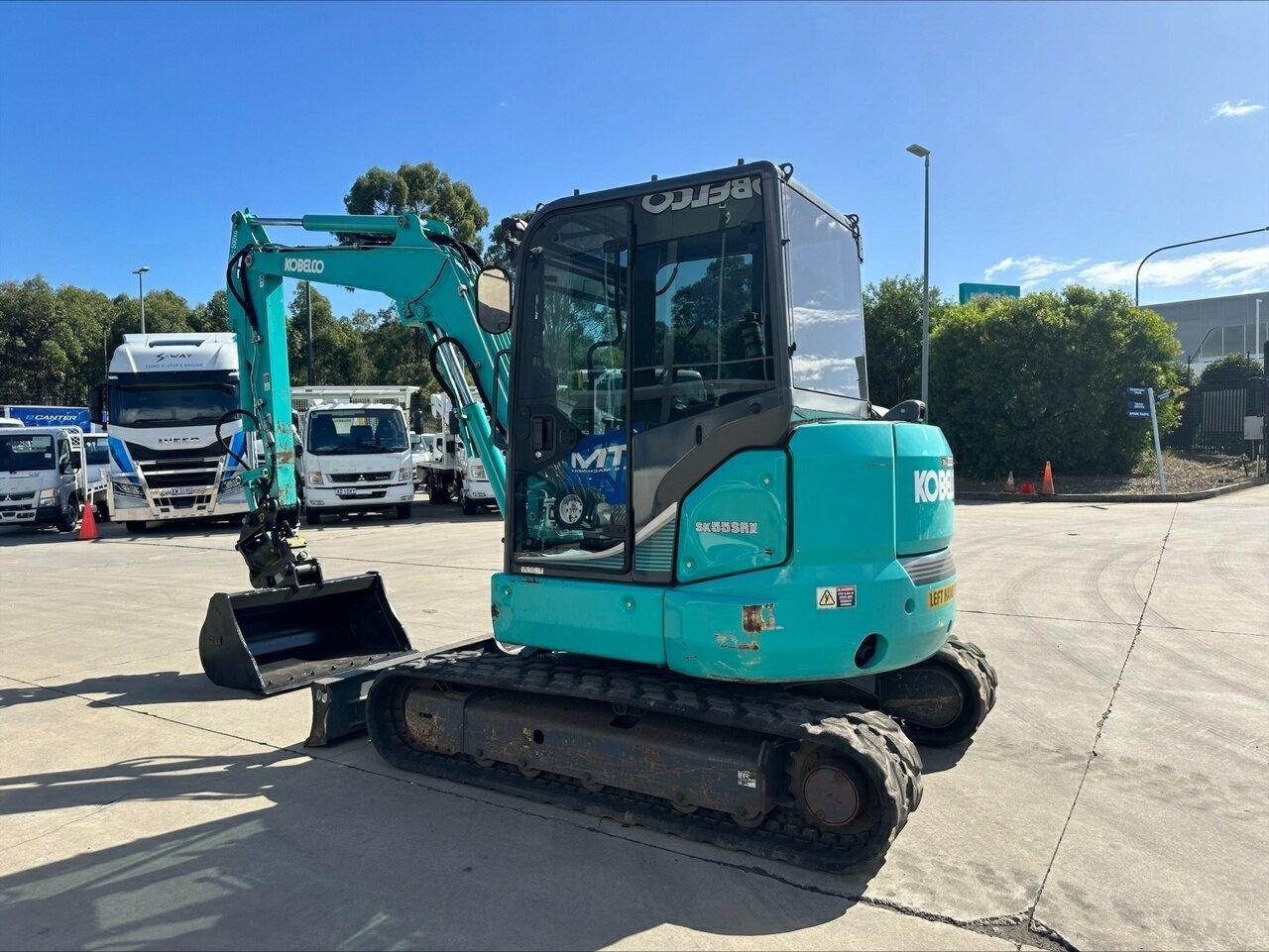 2017 KOBELCO SK55SRX-6 AIRCAB EXCAVATOR
