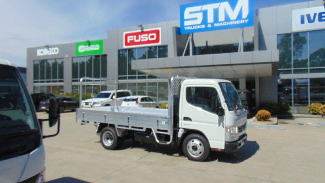 2023 FUSO CANTER 515 SWB TRAY