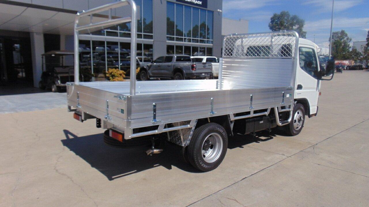2023 FUSO CANTER 515 SWB TRAY