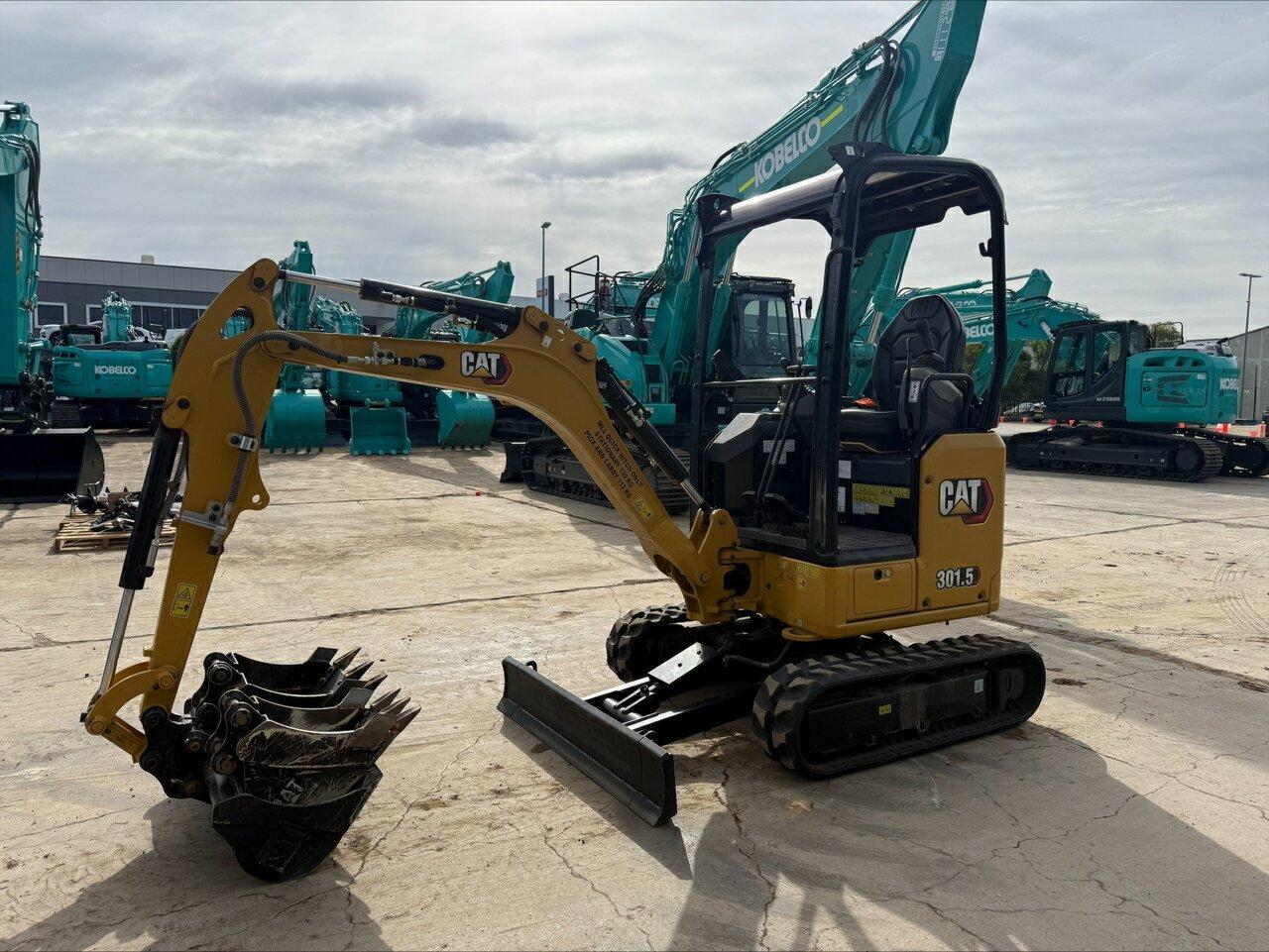 2023 CATERPILLAR 301.5 EXCAVATOR