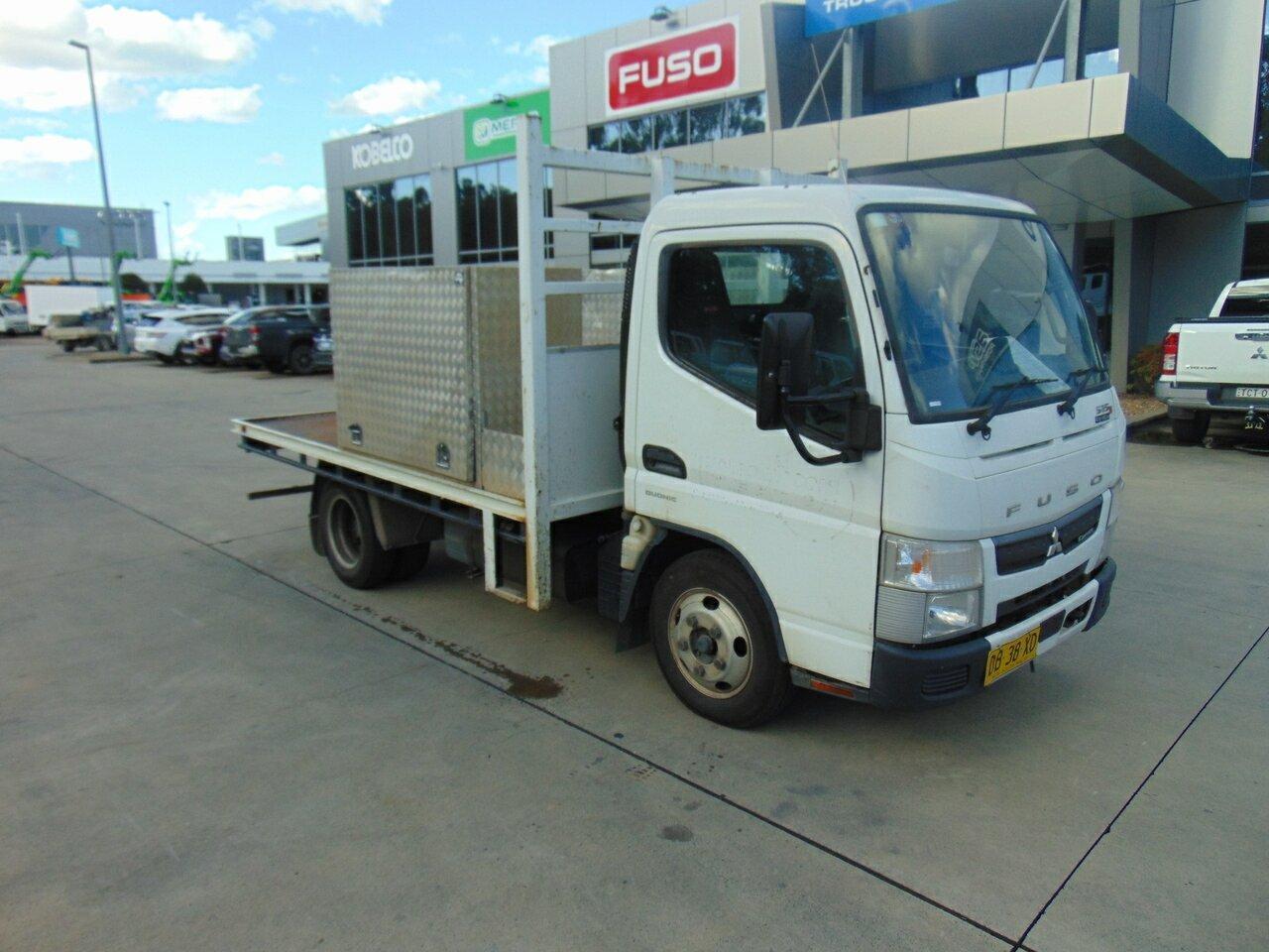 2021 FUSO CANTER 515 TRAY