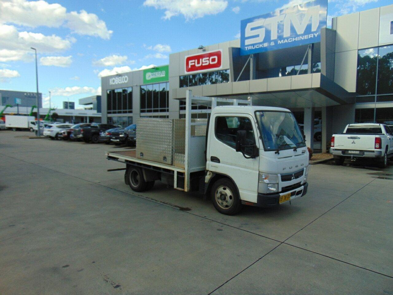 2021 FUSO CANTER 515 TRAY